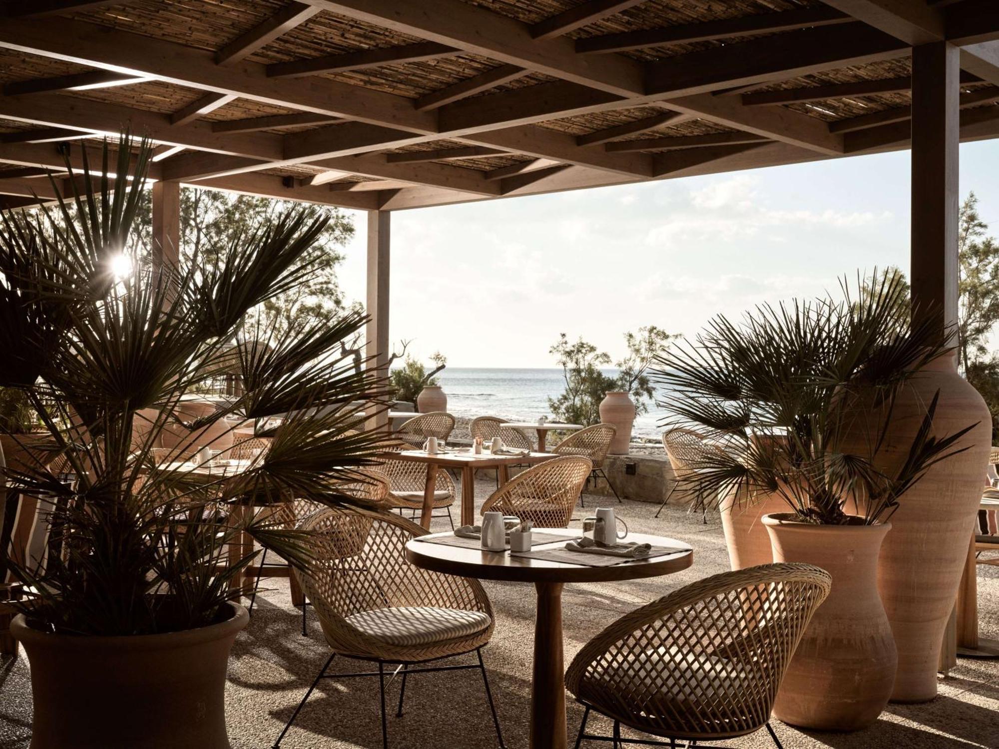 Numo Ierapetra Beach Resort Crete, Adults Only, Curio Collection Hilton Exterior foto
